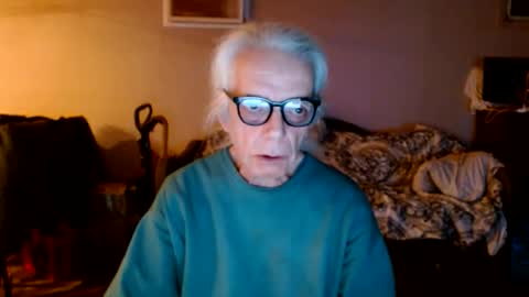 tom112292014 online show from 01-12-26, 03:56