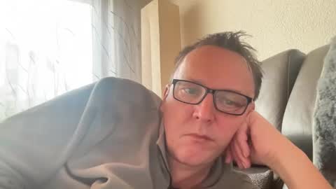 Tom online show from 02-07-25, 03:08