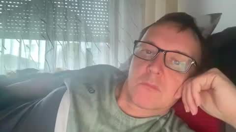 Tom online show from 02-17-26, 03:51