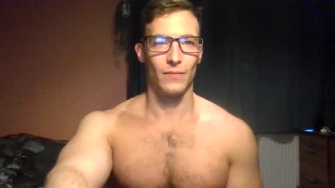 tom90ukx online show from 02-20-26, 05:35