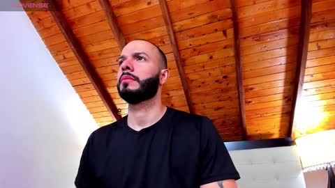   online show from 11-10-25, 12:48