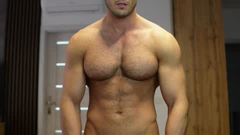 Snapshot of tom_fordd chatting on 09-16-25, 06:25 Tom online show from 09-16-25, 06:25