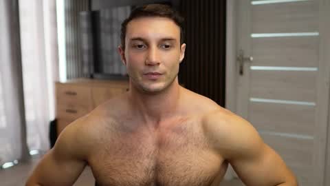 Snapshot of tom_fordd chatting on 09-28-25, 06:30 Tom online show from 09-28-25, 06:30