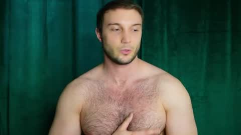 Snapshot of tom_fordd chatting on 07-12-26, 05:37 Tom online show from 07-12-26, 05:37