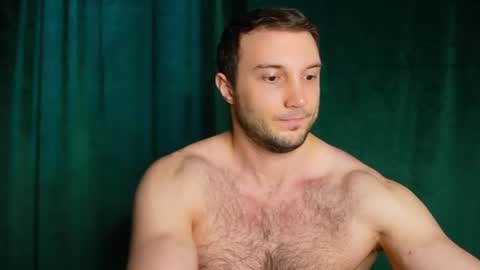 Snapshot of tom_fordd chatting on 07-13-26, 06:16 Tom online show from 07-13-26, 06:16