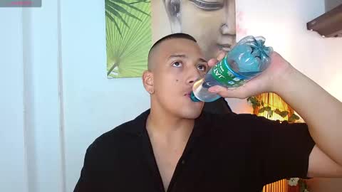 Tom muscle1 online show from 01-23-25, 03:43