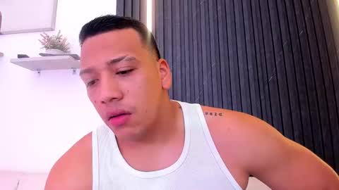 Tom muscle1 online show from 11-12-25, 12:05