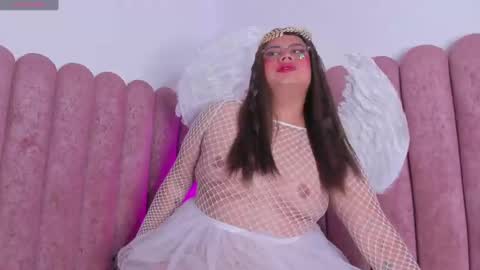 Tom Silver  online show from 12-20-24, 08:12