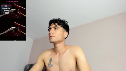 tom online show from 10-31-25, 05:25