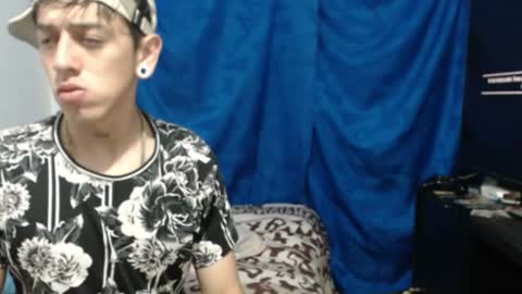 Snapshot of tomas_turbado_ chatting on 07-12-26, 06:48 tomas_turbado_ online show from 07-12-26, 06:48