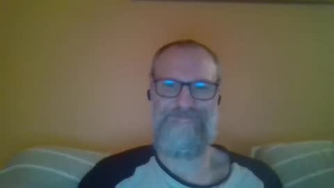 Tomas Milian online show from 12-20-25, 12:18