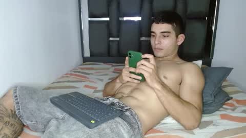 tomaz_18 online show from 02-18-26, 12:06