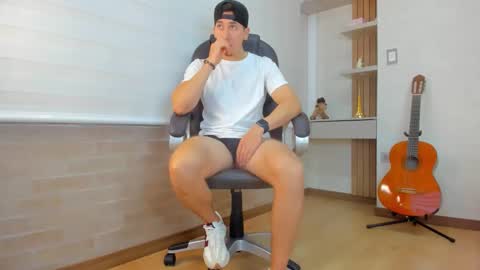 Tom Bardem online show from 12-15-25, 07:07