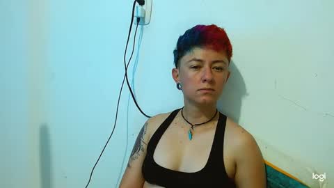 Snapshot of tomboyblue chatting on 01-16-25, 12:31 Blue online show from 01-16-25, 12:31