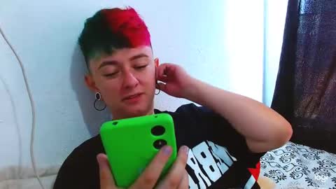 Snapshot of tomboyblue chatting on 02-23-25, 04:02 Blue online show from 02-23-25, 04:02