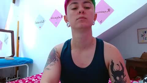 Blue online show from 10-27-25, 02:43