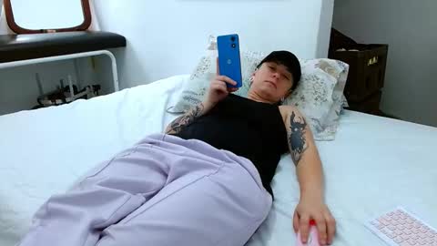 Blue online show from 02-13-26, 02:46