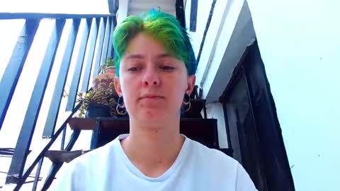 Blue online show from 04-12-26, 04:12