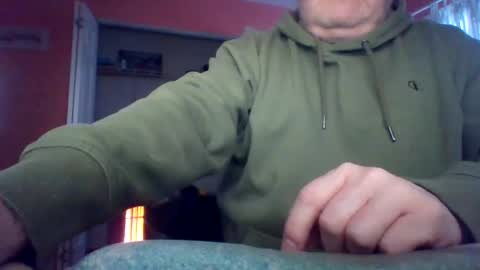 tomcat4848 online show from 02-18-25, 12:17