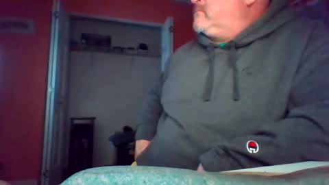 tomcat4848 online show from 09-15-25, 12:43