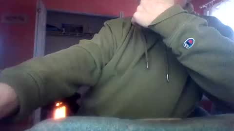 tomcat4848 online show from 04-01-26, 08:39