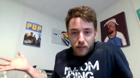 tomchill69 online show from 06-11-26, 02:22