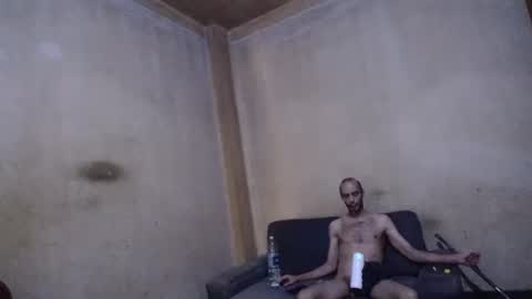 Snapshot of tomeliviathan chatting on 11-11-25, 06:02 to me liviathan online show from 11-11-25, 06:02