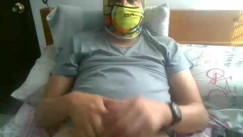 Snapshot of tomfoxxx chatting on 09-27-25, 09:09 tom online show from 09-27-25, 09:09