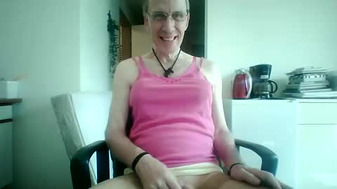 tomislav321 online show from 05-06-26, 01:27