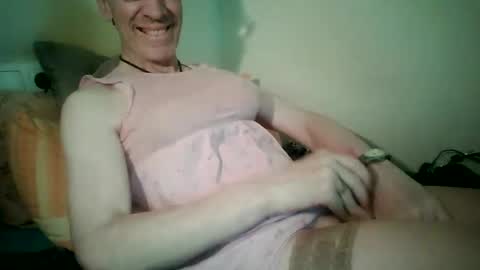 tomislav321 online show from 06-15-26, 01:35