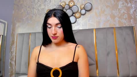   online show from 02-03-25, 11:42