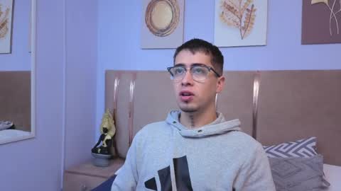 Snapshot of tommas_johnson chatting on 05-01-26, 11:48 Tomas online show from 05-01-26, 11:48