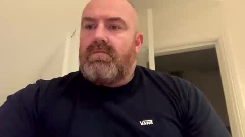 Snapshot of tommo41k chatting on 10-13-25, 05:46 tommo41k online show from 10-13-25, 05:46