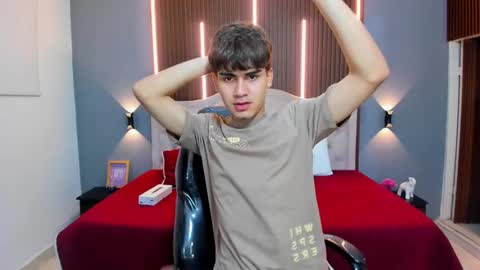 Tommy  online show from 10-25-25, 04:20