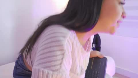 Blue  online show from 12-18-25, 01:50