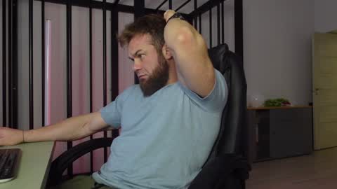 Snapshot of tommy_burnzzz chatting on 01-07-25, 01:14 tommy burnzzz online show from 01-07-25, 01:14