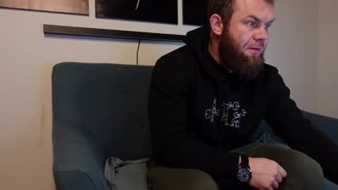 Snapshot of tommy_burnzzz chatting on 02-10-25, 02:52 tommy burnzzz online show from 02-10-25, 02:52