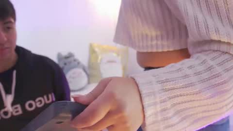 Tommy y butter  online show from 12-18-25, 01:50