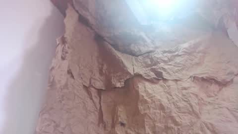   Thomas    online show from 11-10-25, 01:54