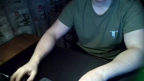 Snapshot of tommy_li_2 chatting on 01-19-25, 06:21 Tommi Li online show from 01-19-25, 06:21