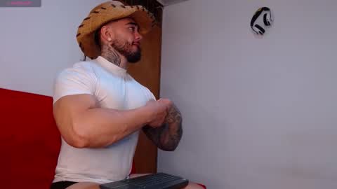 Steven online show from 11-19-25, 05:51