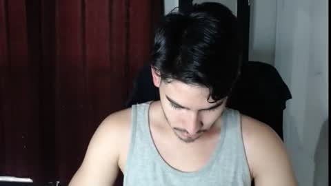 tommycutee21 online show from 06-12-26, 11:31