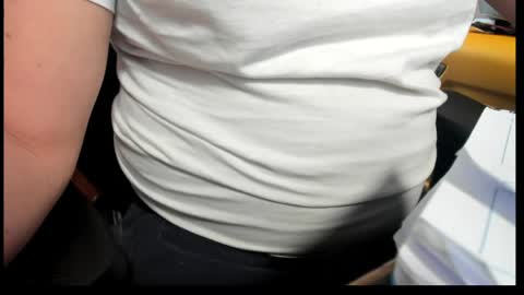 tommysmithjones82 online show from 03-31-26, 08:37