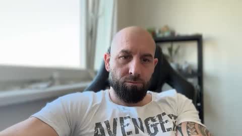 Thomas Fit online show from 05-19-26, 05:58