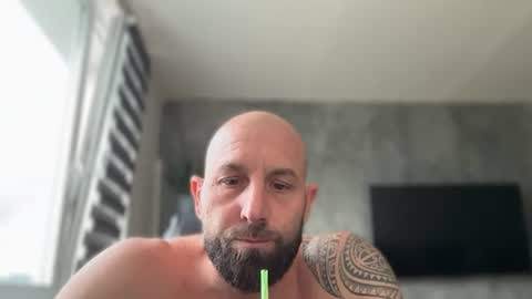 Thomas Fit online show from 07-05-26, 04:25