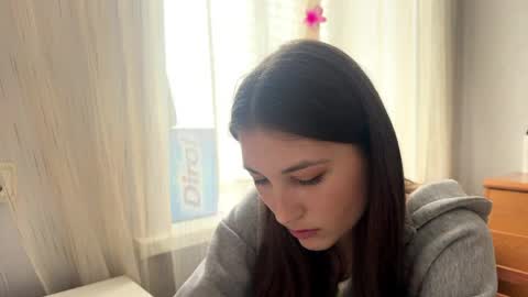 Snapshot of tomokozaya chatting on 05-30-26, 09:17 Elizabeth online show from 05-30-26, 09:17