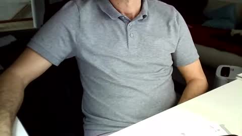 Snapshot of tomtom02029 chatting on 12-20-24, 10:49 Tom online show from 12-20-24, 10:49