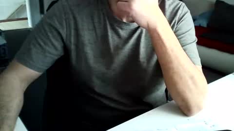 Snapshot of tomtom02029 chatting on 12-30-24, 12:42 Tom online show from 12-30-24, 12:42