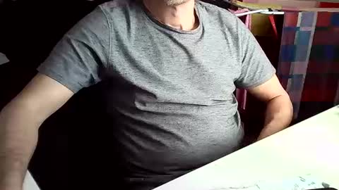 Snapshot of tomtom02029 chatting on 01-02-25, 10:26 Tom online show from 01-02-25, 10:26