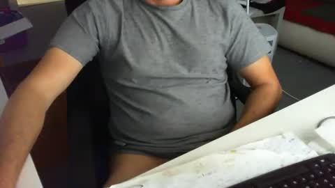 Snapshot of tomtom02029 chatting on 11-06-25, 02:07 Tom online show from 11-06-25, 02:07